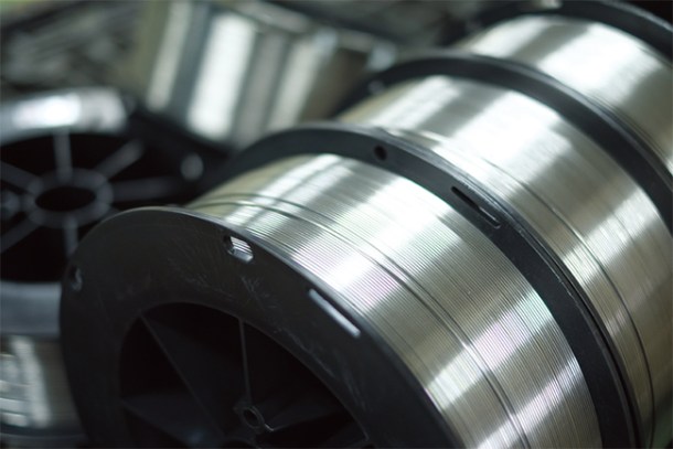 201309M_High Temperature and Abrasion Resistant Material