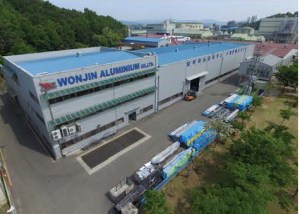 201610mm_page_024_03