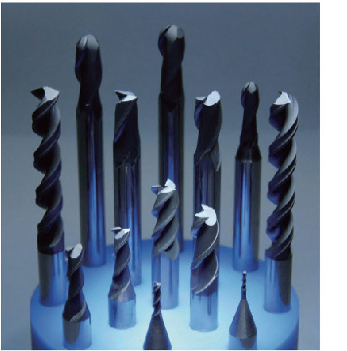 Diamond-Coated Carbide End Mills for Graphite